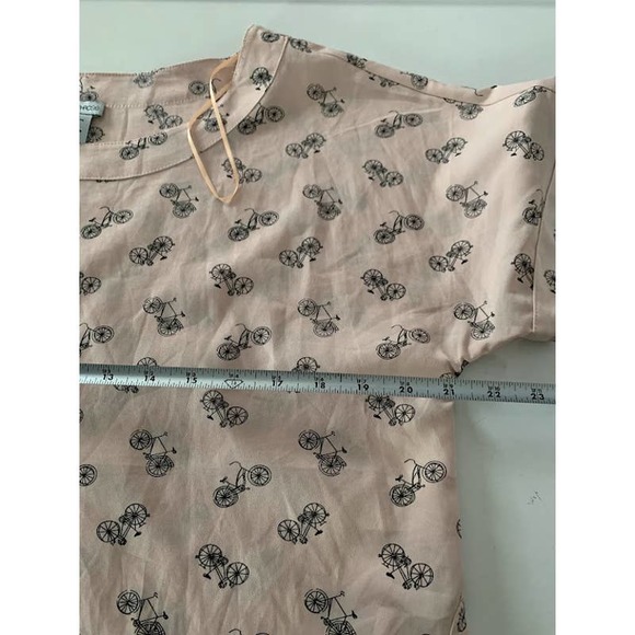 Paraphrase top size medium bicycle print short sleeve pale pink - Picture 9 of 9